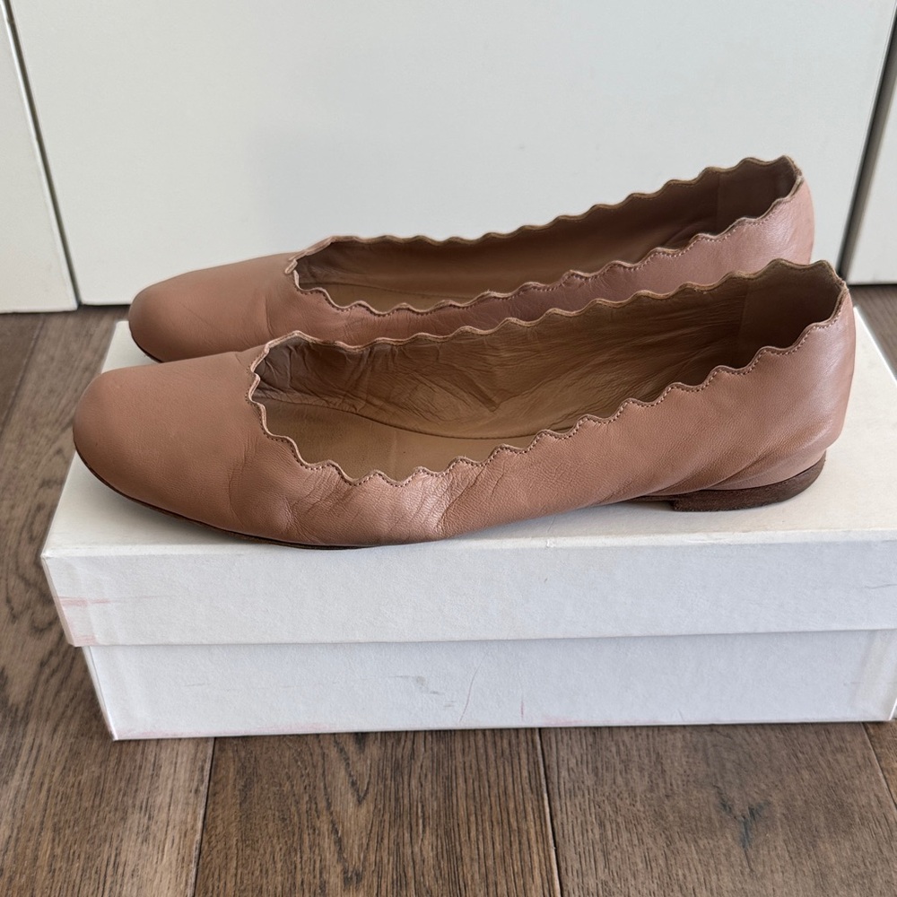 Chloé Lauren Scalloped-Trim Ballerinas